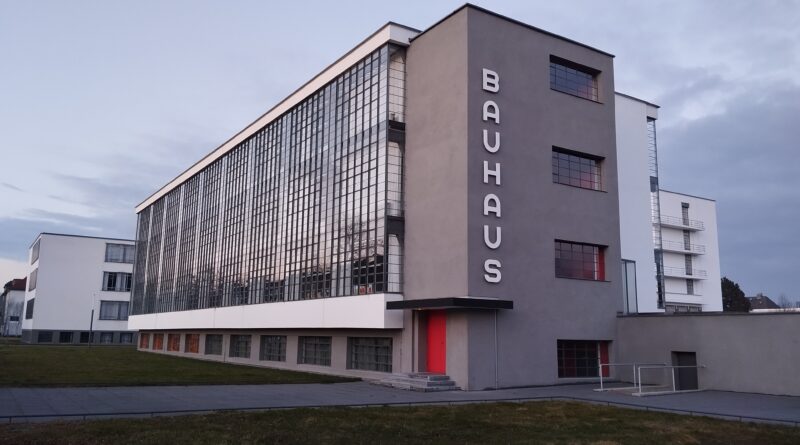Guida Dessau Bauhaus